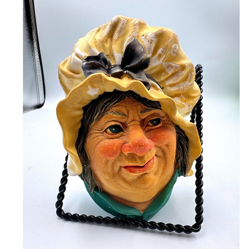 Vintage Bossons Sarah Gamp Chalkware Wall Mask 1964 Congleton England Dickensian